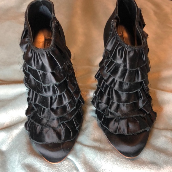 BCBGMaxAzria Black Satin Ruffled Booties - Picture 2 of 8
